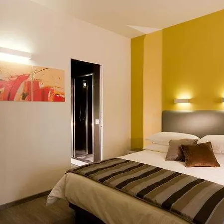 Hotel Stylish